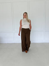 Load image into Gallery viewer, Brown Pleated Pant
