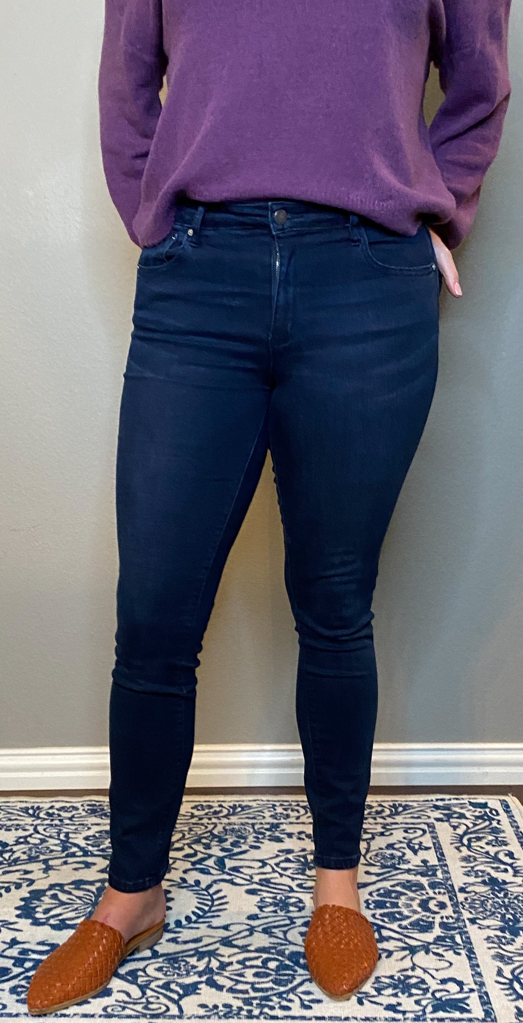 Nina High Waist Skinny Jeans- Tractr Brand FINAL SALE -size4/27
